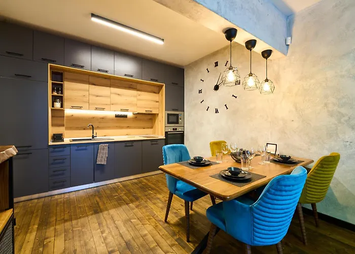 Apartamento Luxury 2 Bedroom - Private Garden *