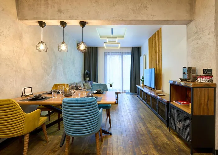 Luxury 2 Bedroom - Private Garden Apartamento *