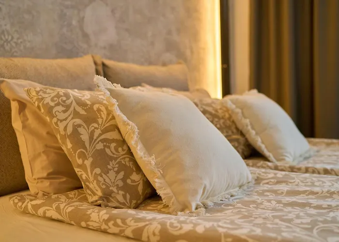 Luxury 2 Bedroom - Private Garden Apartamento