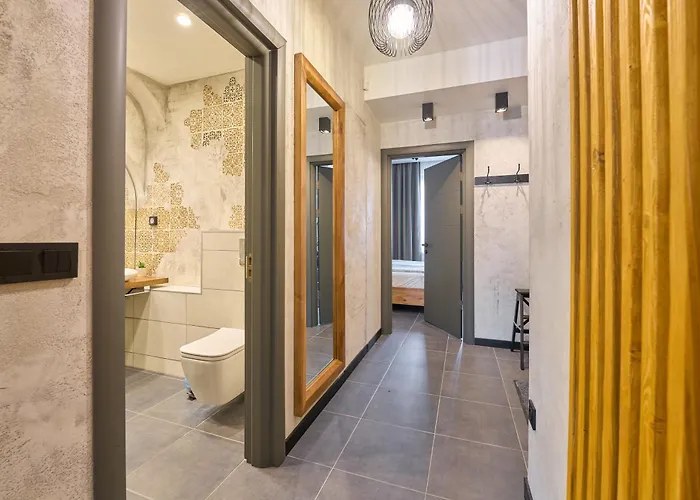 Luxury 2 Bedroom - Private Garden Sofía