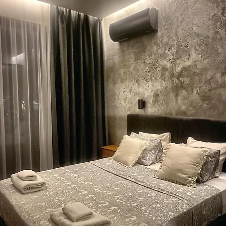 Daire Luxury 2 Bedroom - Private Garden Sofya