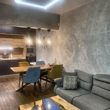 Luxury 2 Bedroom - Private Garden * Sofya