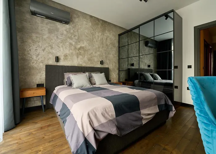 Luxury 2 Bedroom - Private Garden Daire *